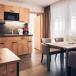 מלון Hotel Samerhof - Badestrand Inklusive טרופולאך