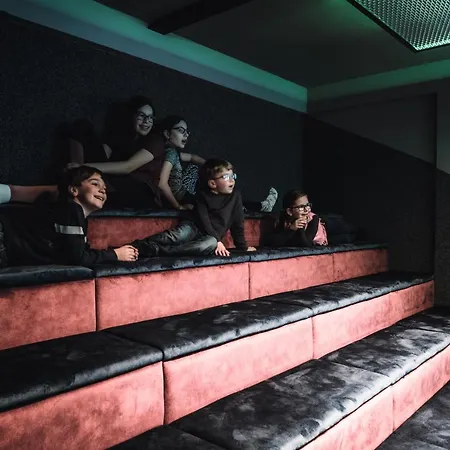 Samerhof - Skidepot Inklusive Hotel Tröpolach