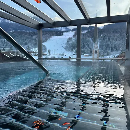 Samerhof - Wellness, Rooftop Whirlpool & Kostenloses Skidepot Hotel
