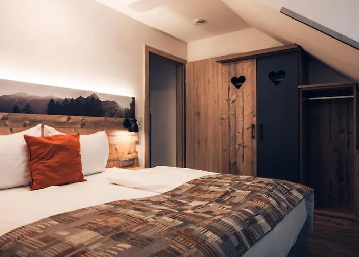 Hotel Hotel Samerhof - Badestrand Inklusive Tropolach